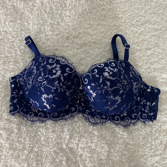 Victoria’s Secret Lightly-Lined Demi Bra 34C - Picture 1 of 4